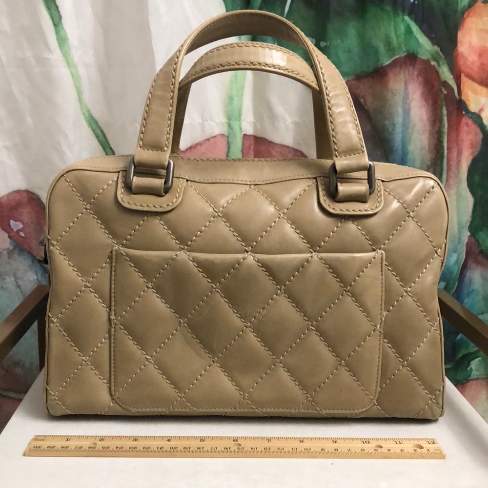 Chanel speedy 30 size Boston bag in taupy cream